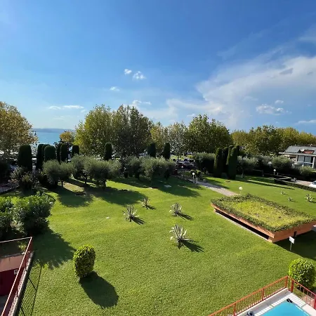 Apartament Splendid View A Few Steps From The Castle Sirmione